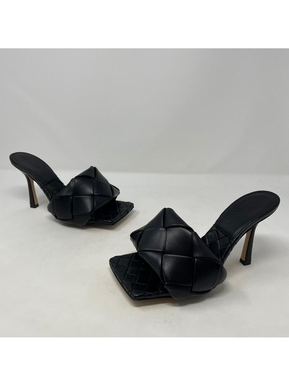 Bottega Veneta Lido intrecciato Leather Heeled Mule Sandals - NWT - Picture 11 of 15